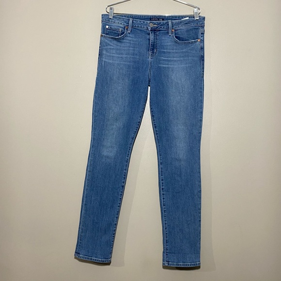 Anthropology Level 99 || Woman’s blue jeggins size 32 - Picture 1 of 7